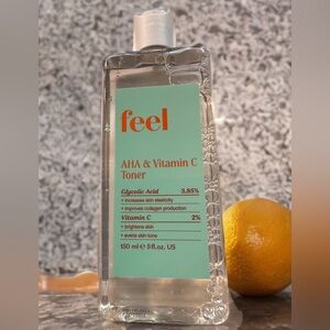 New feel AHA & Vitamin C Toner 5fl oz New Product.